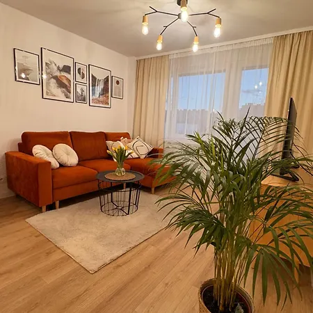 Nowy Biezanow Apartment